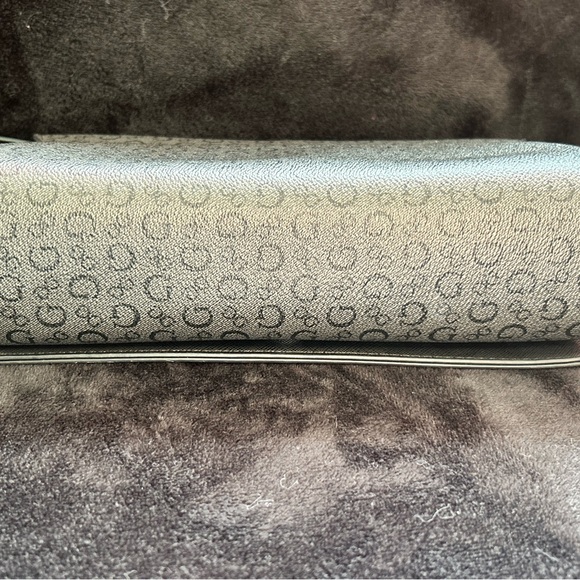 GUESS Silver Monogram Handbag - Picture 4 of 6